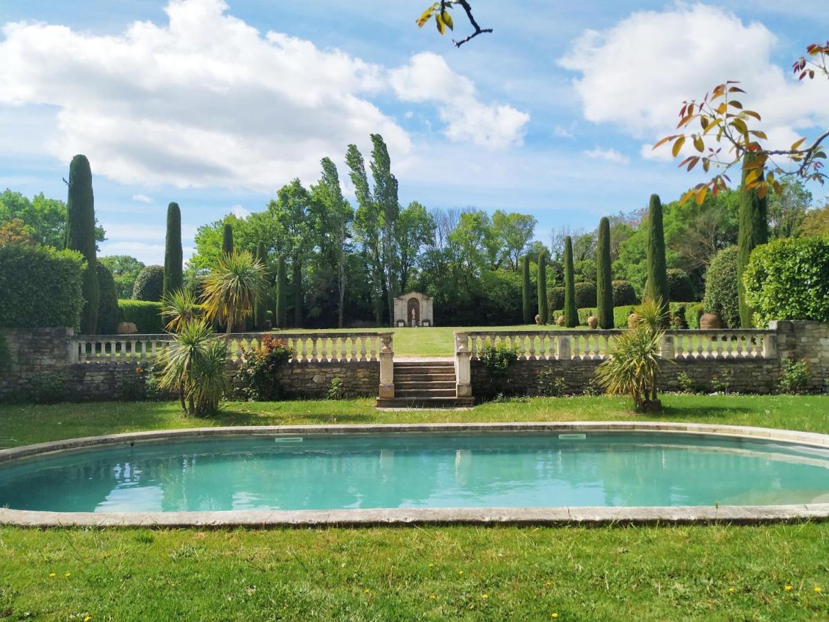 Le Domaine Des Oreades Юзес Екстер'єр фото